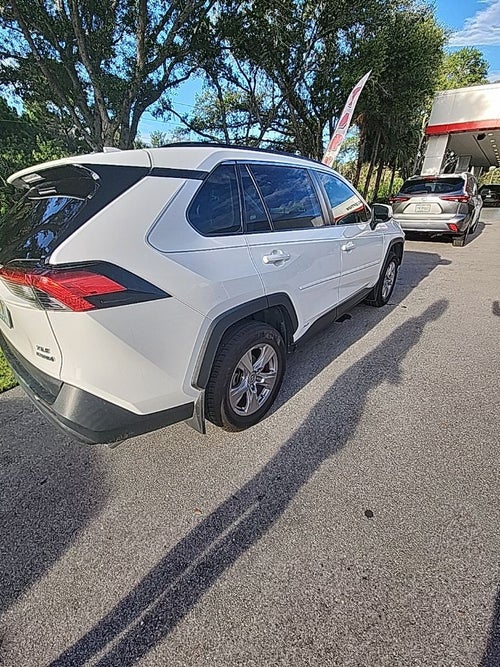 2022 Toyota RAV4 Hybrid XLE