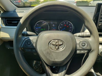 2022 Toyota RAV4 Hybrid XLE