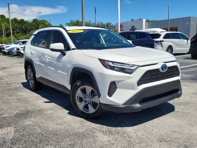 2022 Toyota RAV4 Hybrid XLE