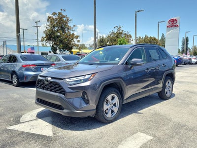 2025 Toyota RAV4 Hybrid XLE