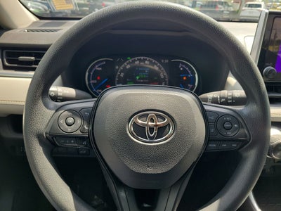 2025 Toyota RAV4 Hybrid XLE