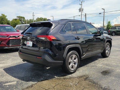 2025 Toyota RAV4 Hybrid XLE