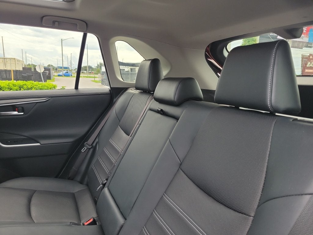2020 Toyota RAV4 Limited