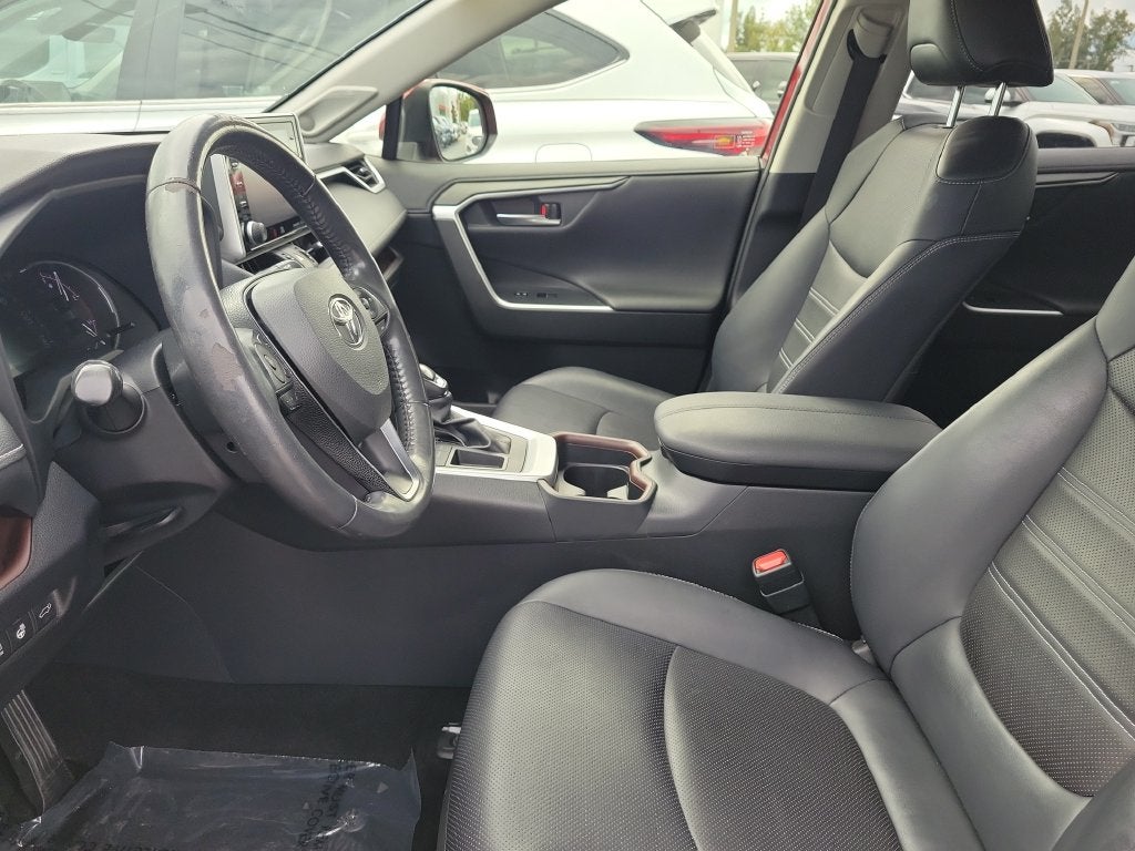 2020 Toyota RAV4 Limited