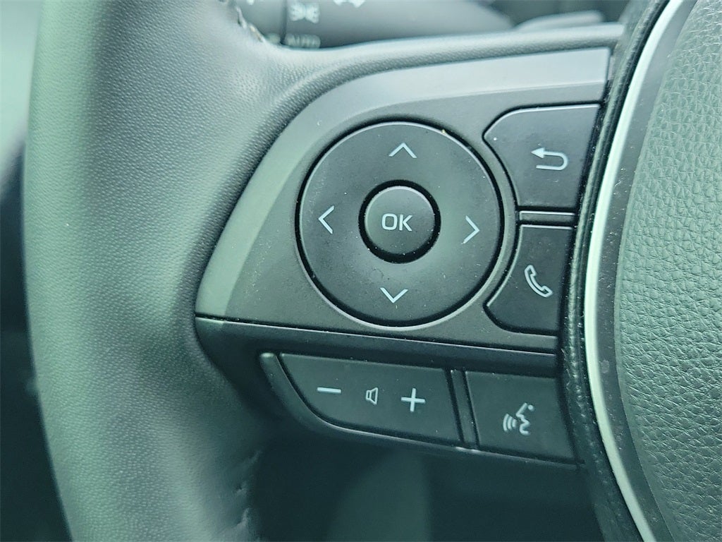 2024 Toyota Corolla Hatchback SE