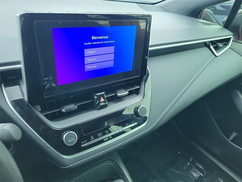 2024 Toyota Corolla Hatchback SE