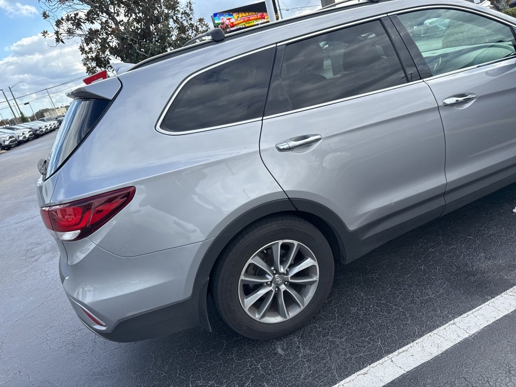 2018 Hyundai Santa Fe SE