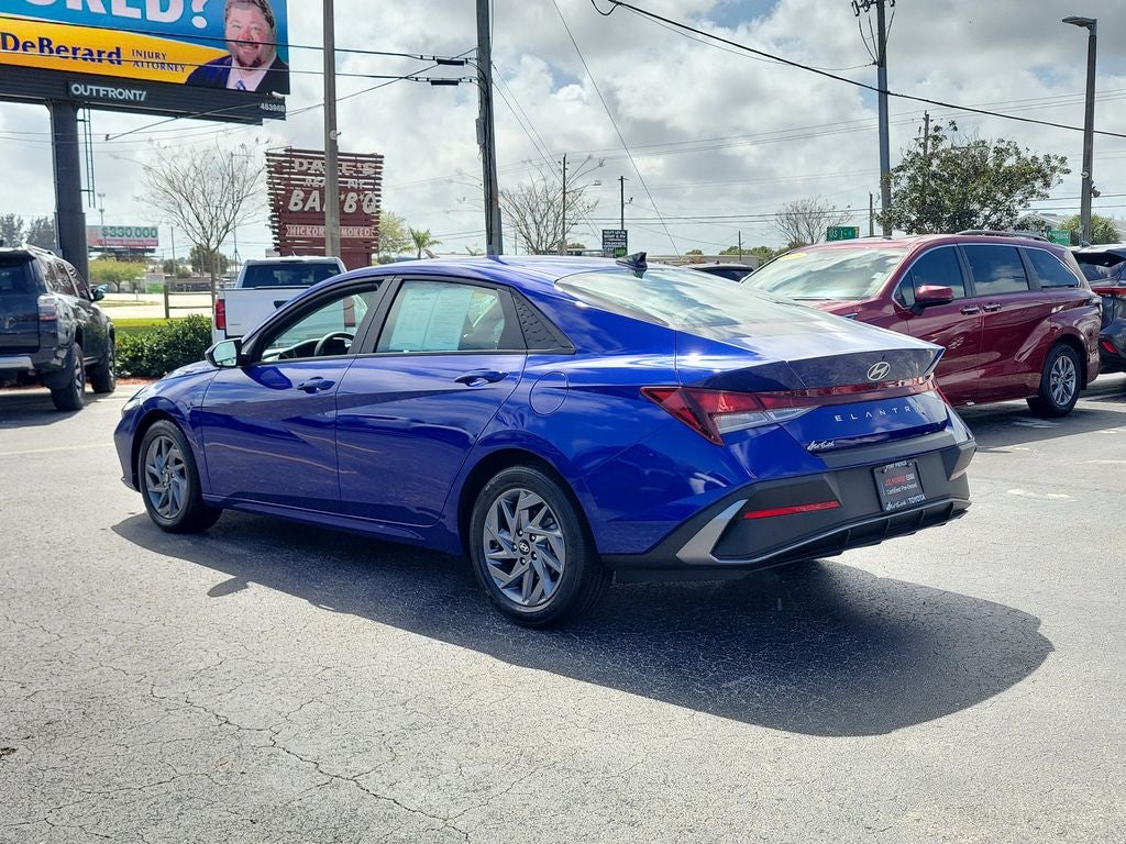 2024 Hyundai Elantra SEL