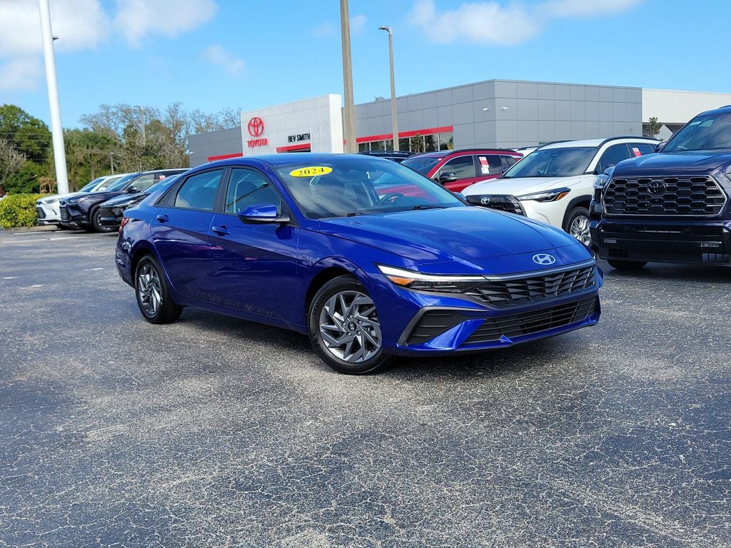 2024 Hyundai Elantra SEL