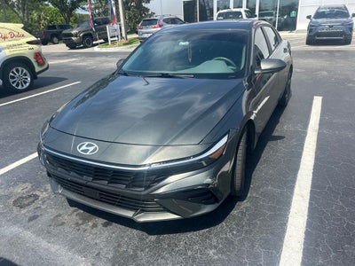 2024 Hyundai Elantra SEL