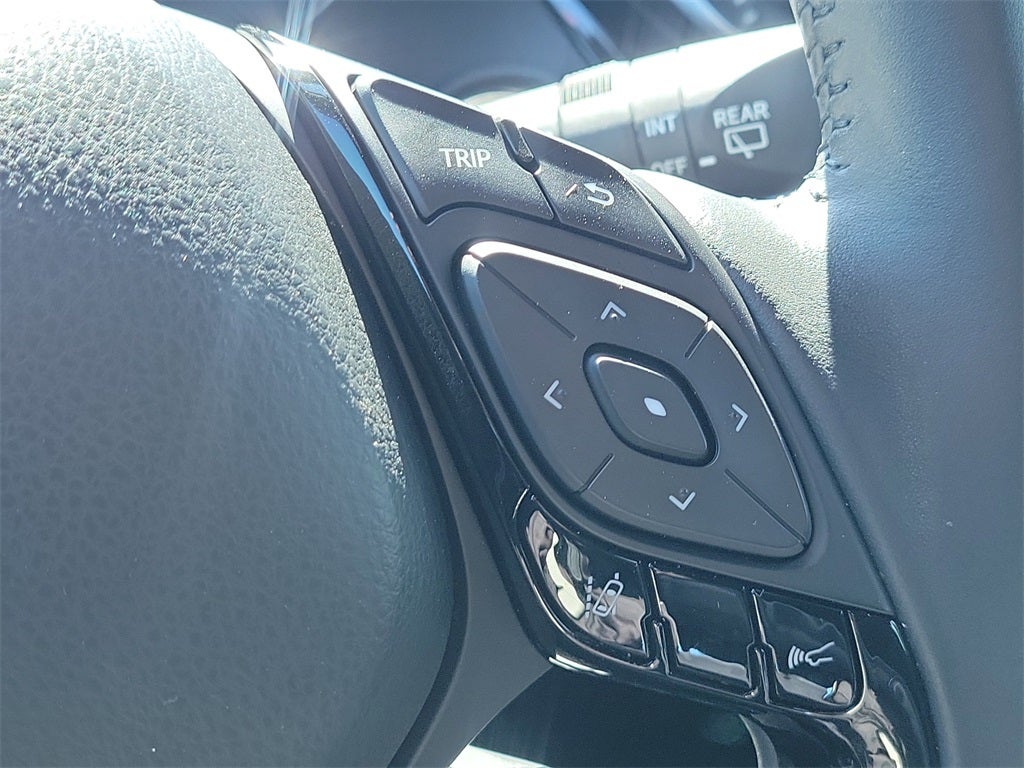 2021 Toyota C-HR XLE