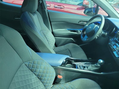 2021 Toyota C-HR XLE