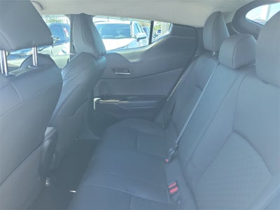 2022 Toyota C-HR XLE