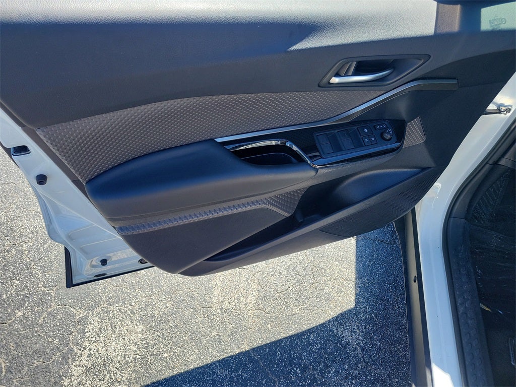 2022 Toyota C-HR XLE