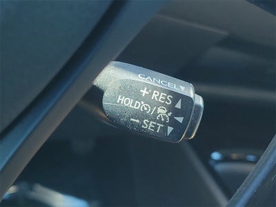 2022 Toyota C-HR XLE