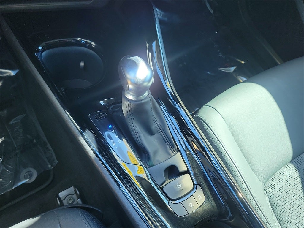 2022 Toyota C-HR XLE