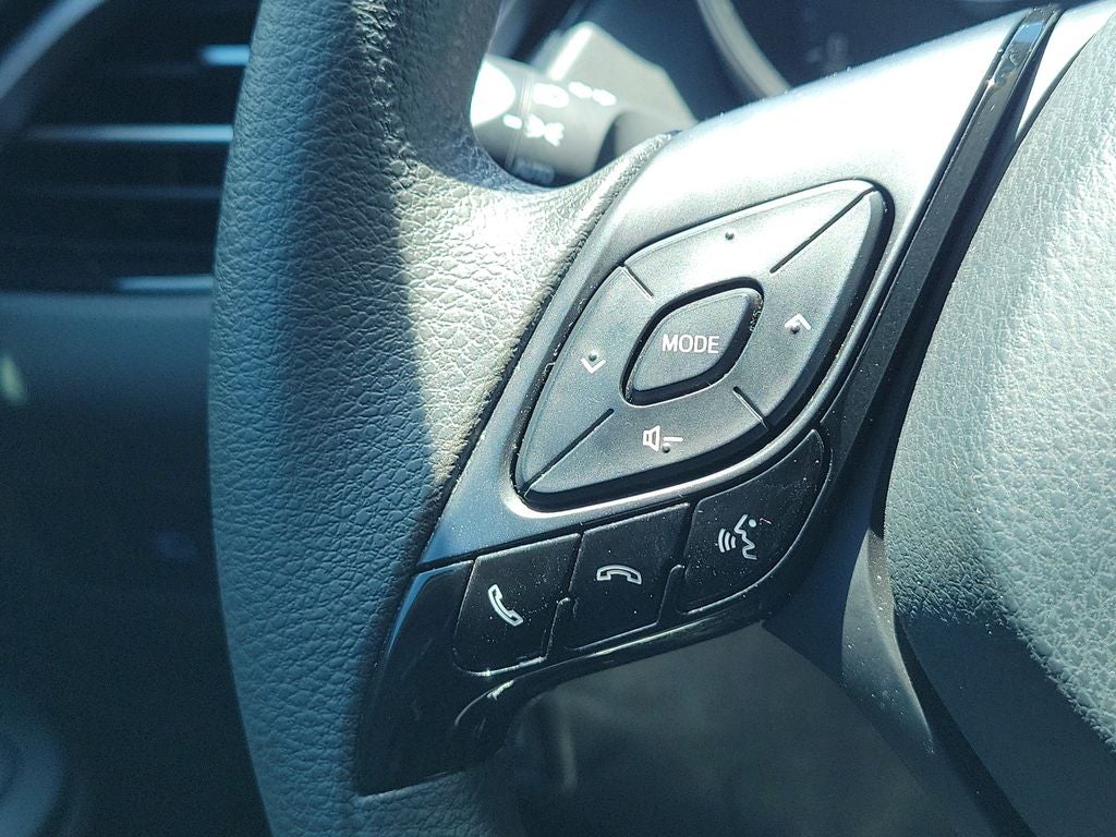 2021 Toyota C-HR LE