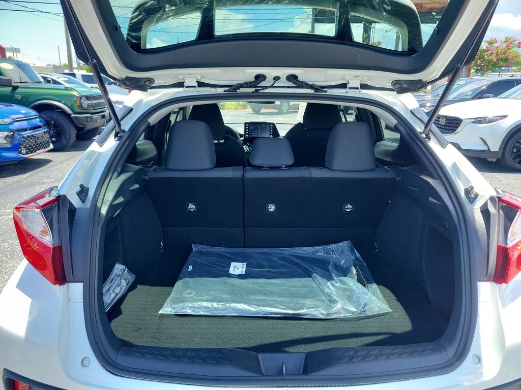 2021 Toyota C-HR LE