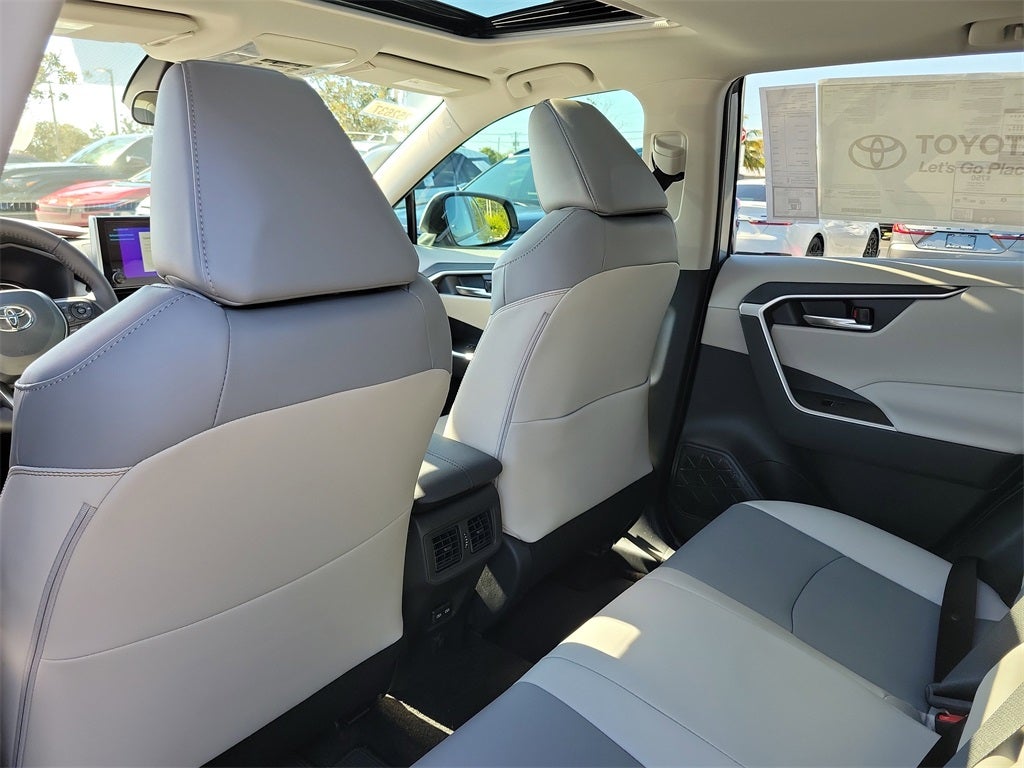 2025 Toyota RAV4 XLE Premium