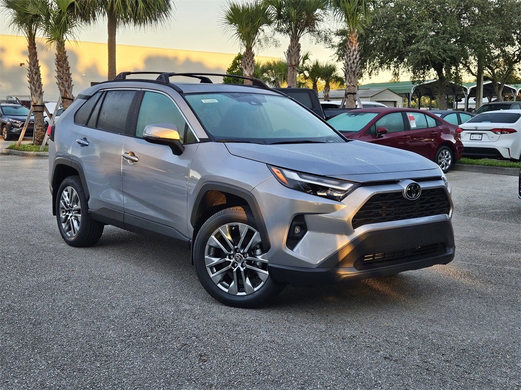 2025 Toyota RAV4 XLE Premium