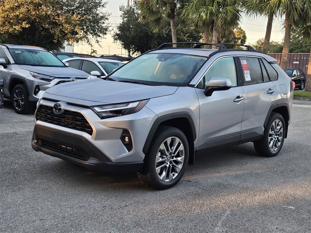 2025 Toyota RAV4 XLE Premium