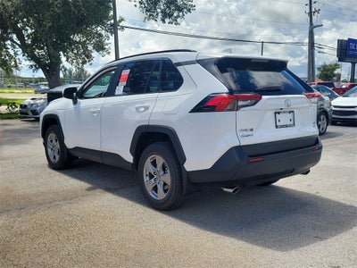 2025 Toyota RAV4 XLE