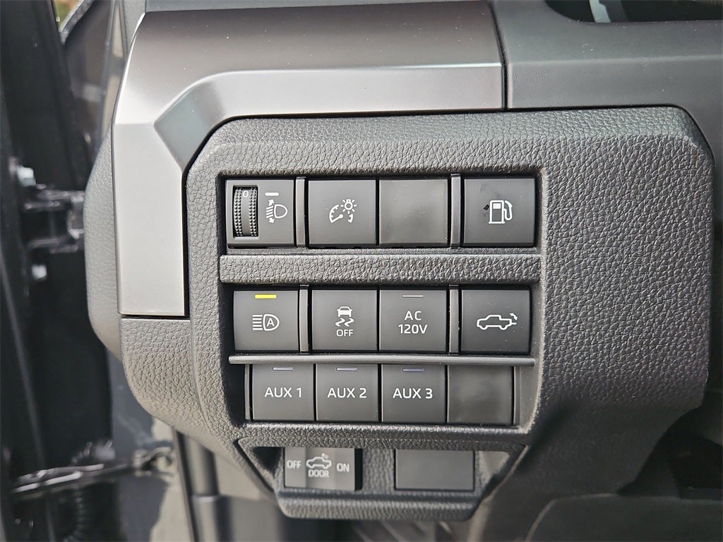 2026 Toyota Tacoma i-FORCE MAX TRD Off-Road i-FORCE MAX