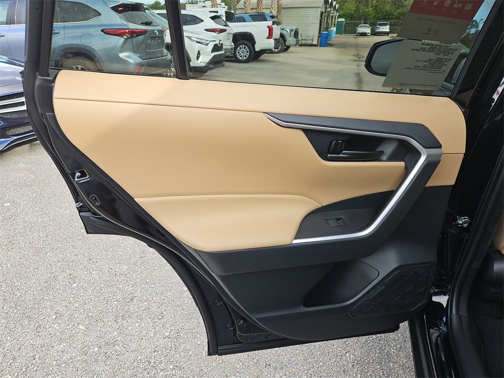 2025 Toyota RAV4 Hybrid Hybrid LE