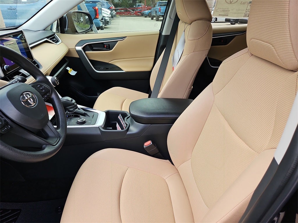 2025 Toyota RAV4 Hybrid Hybrid LE