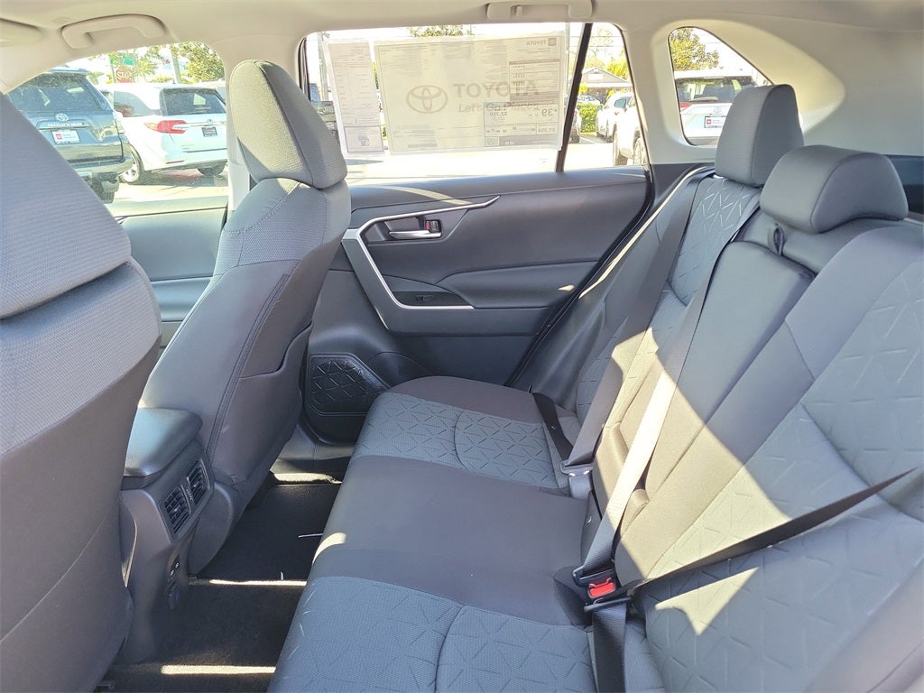 2025 Toyota RAV4 Hybrid Hybrid XLE