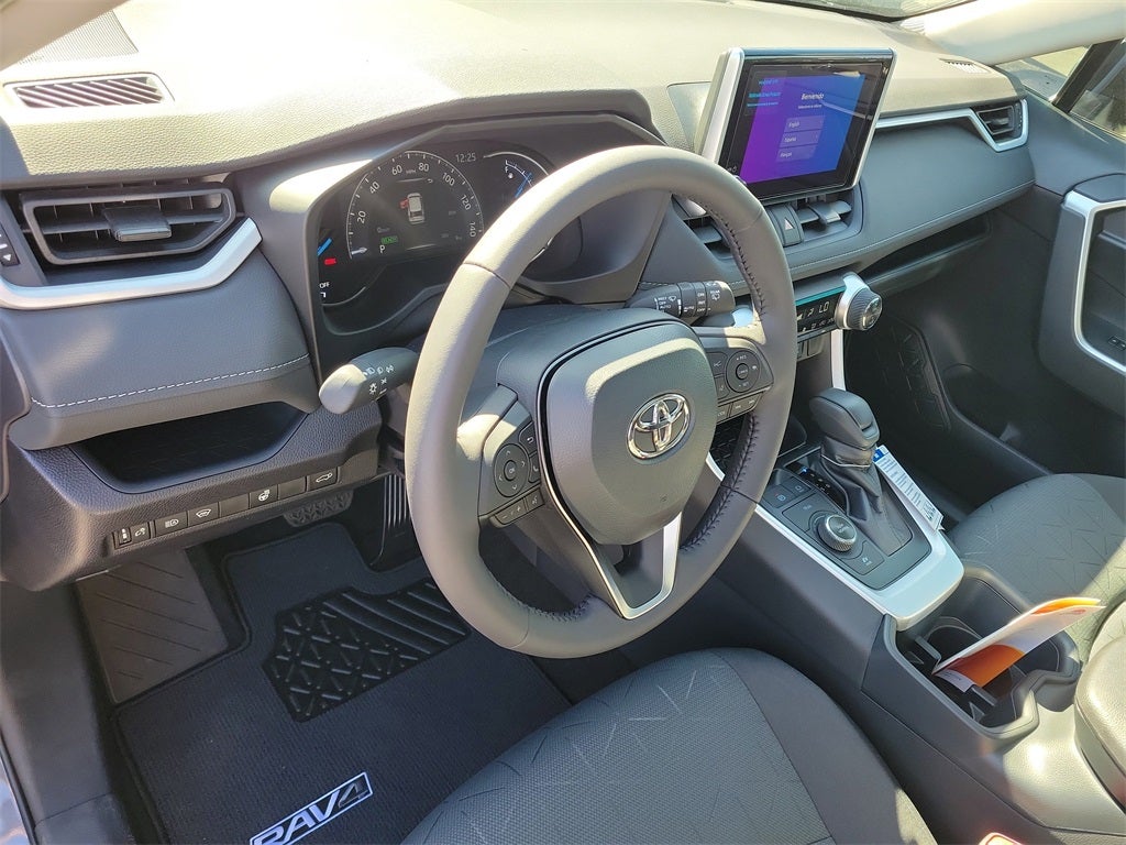 2025 Toyota RAV4 Hybrid Hybrid XLE