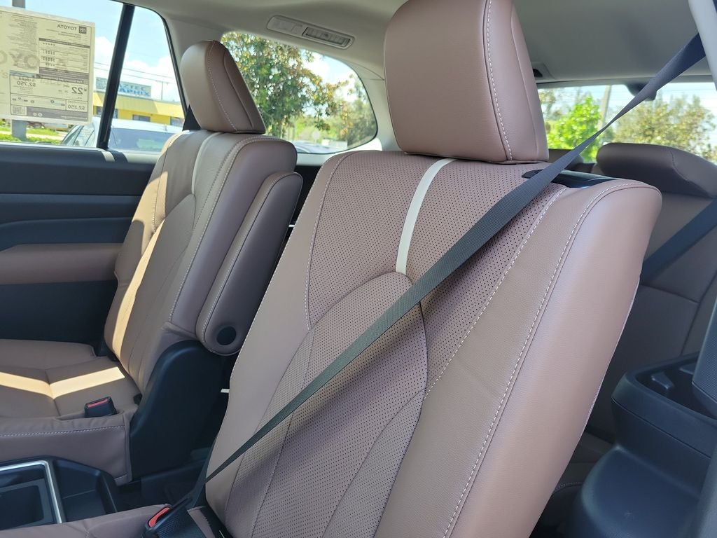2026 Toyota Grand Highlander Platinum
