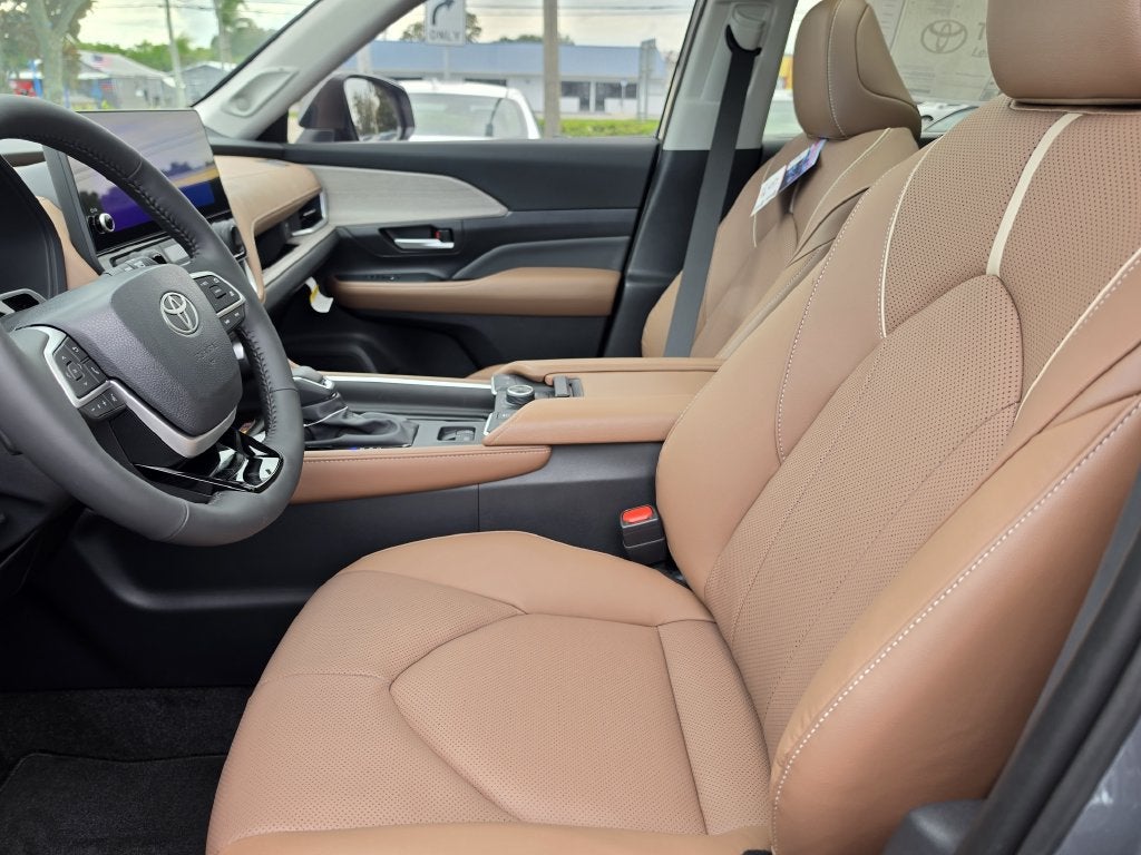 2026 Toyota Grand Highlander Platinum