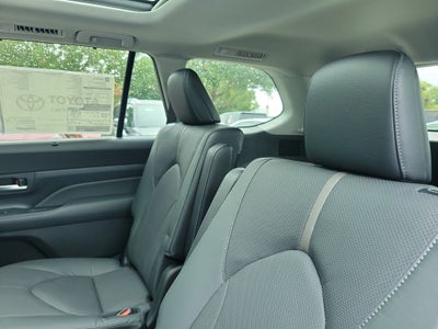 2026 Toyota Grand Highlander Platinum