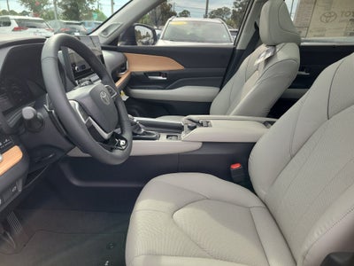 2026 Toyota Grand Highlander Platinum
