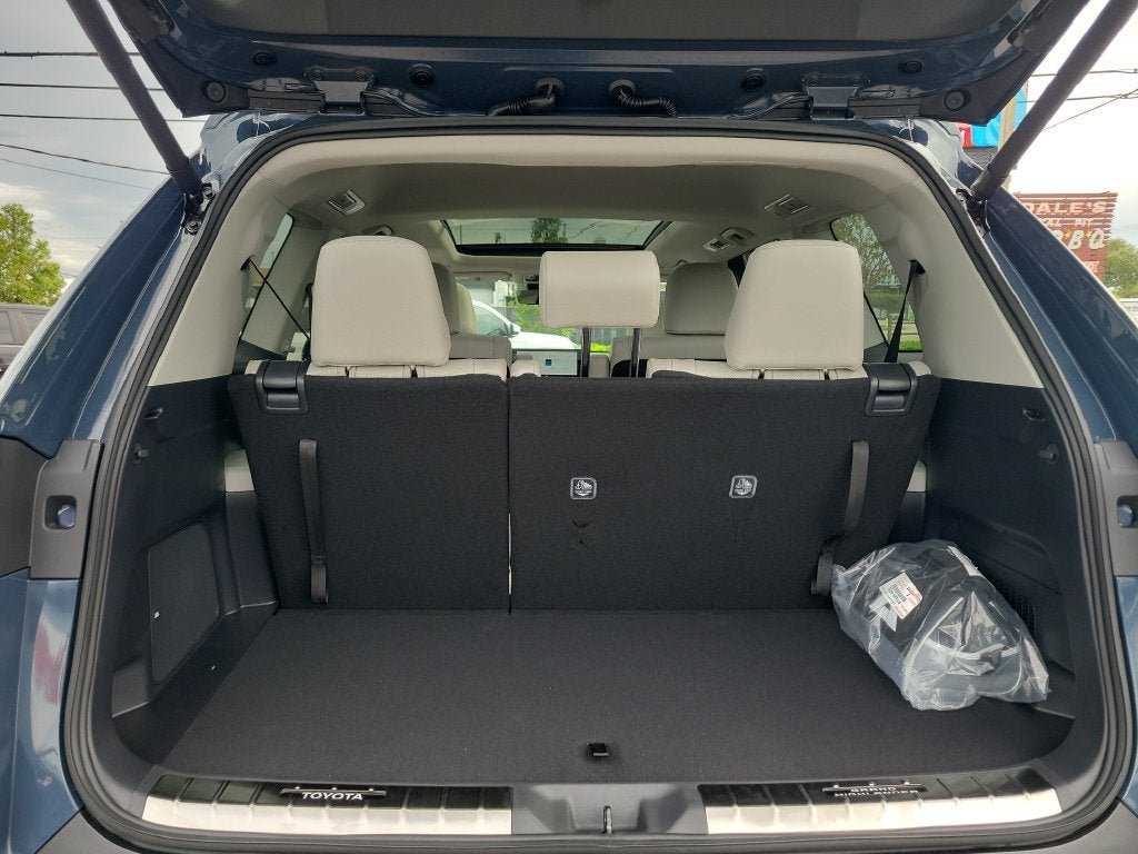 2026 Toyota Grand Highlander Platinum