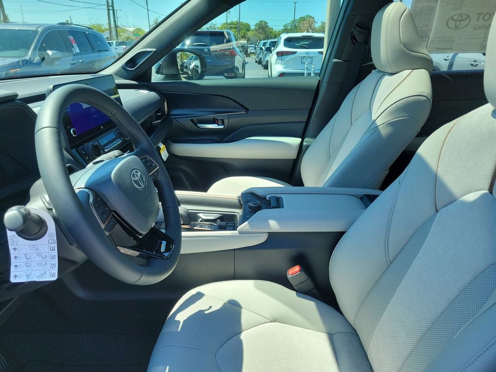 2026 Toyota Grand Highlander Hybrid Hybrid MAX Platinum