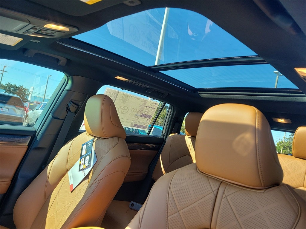 2026 Toyota Highlander Hybrid Hybrid Platinum