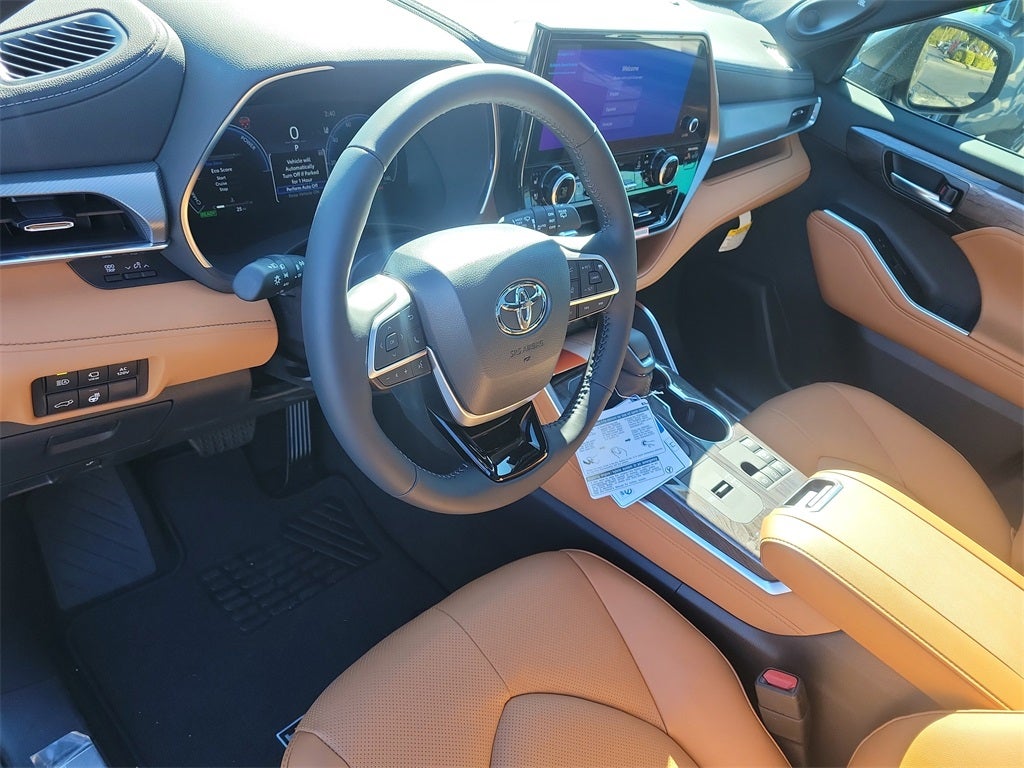 2026 Toyota Highlander Hybrid Hybrid Platinum