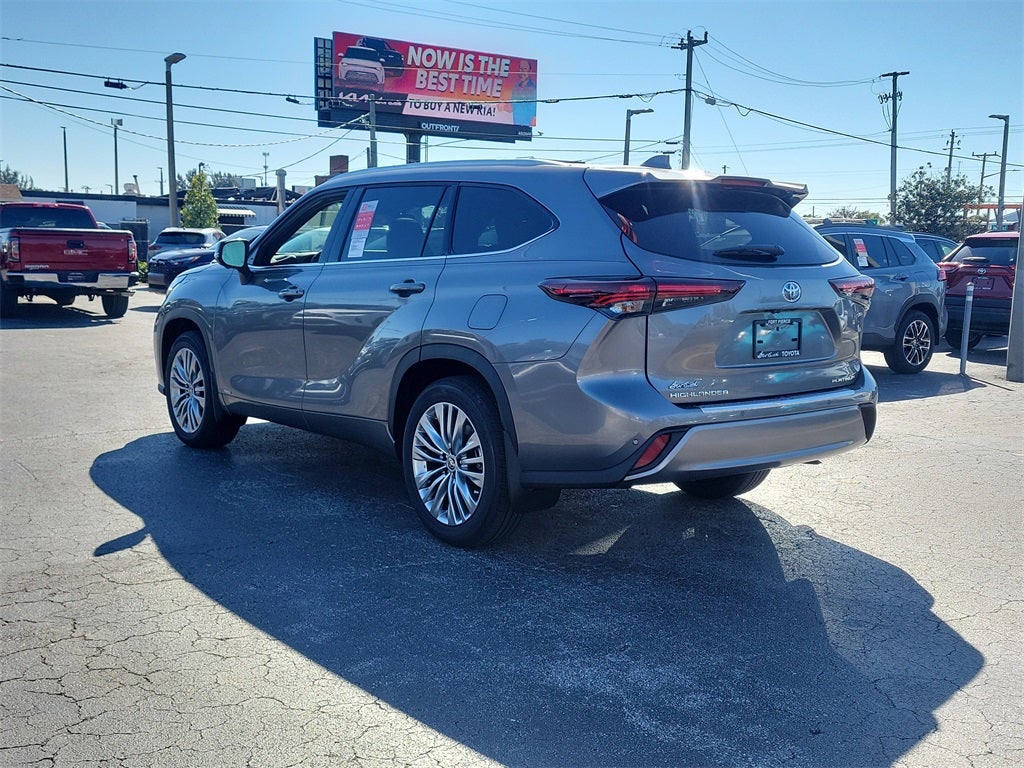 2026 Toyota Highlander Hybrid Hybrid Platinum