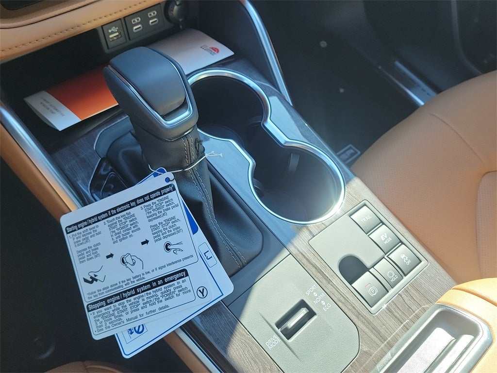 2026 Toyota Highlander Hybrid Hybrid Platinum