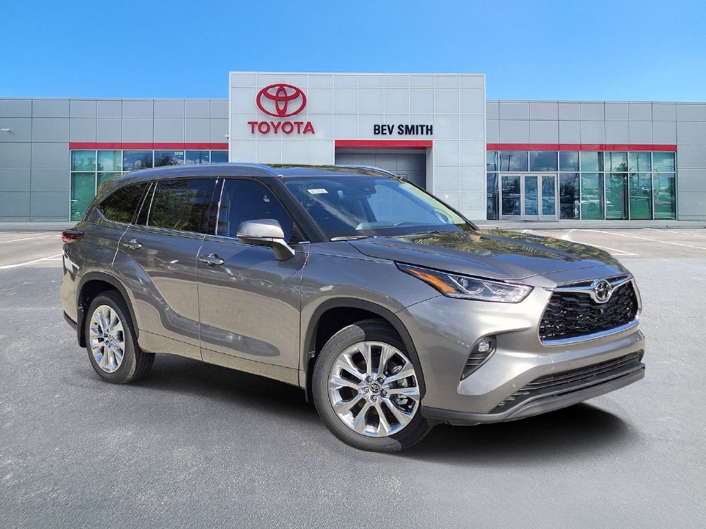 2026 Toyota Highlander Limited