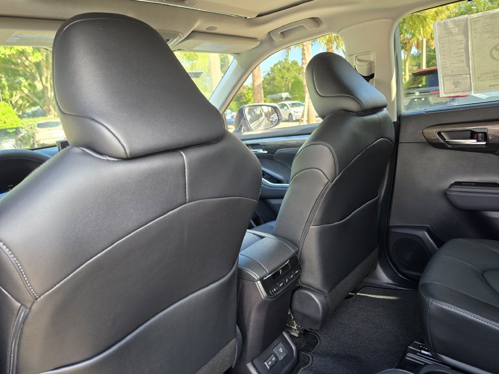 2026 Toyota Highlander Limited