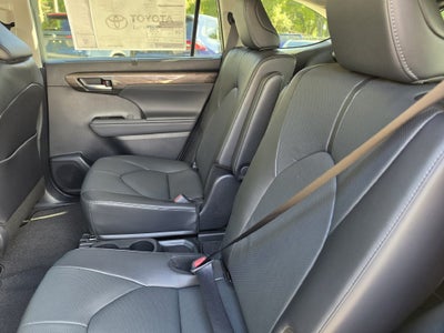 2026 Toyota Highlander Limited