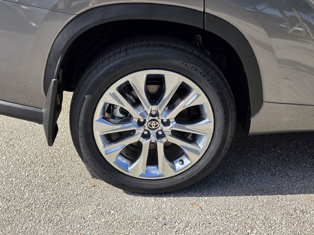 2026 Toyota Highlander Limited