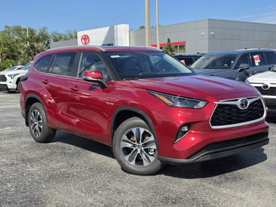 2026 Toyota Highlander XLE
