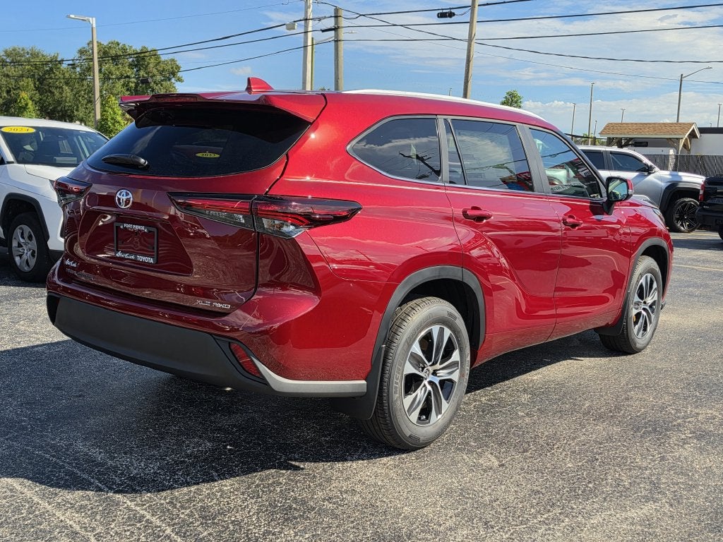 2026 Toyota Highlander XLE