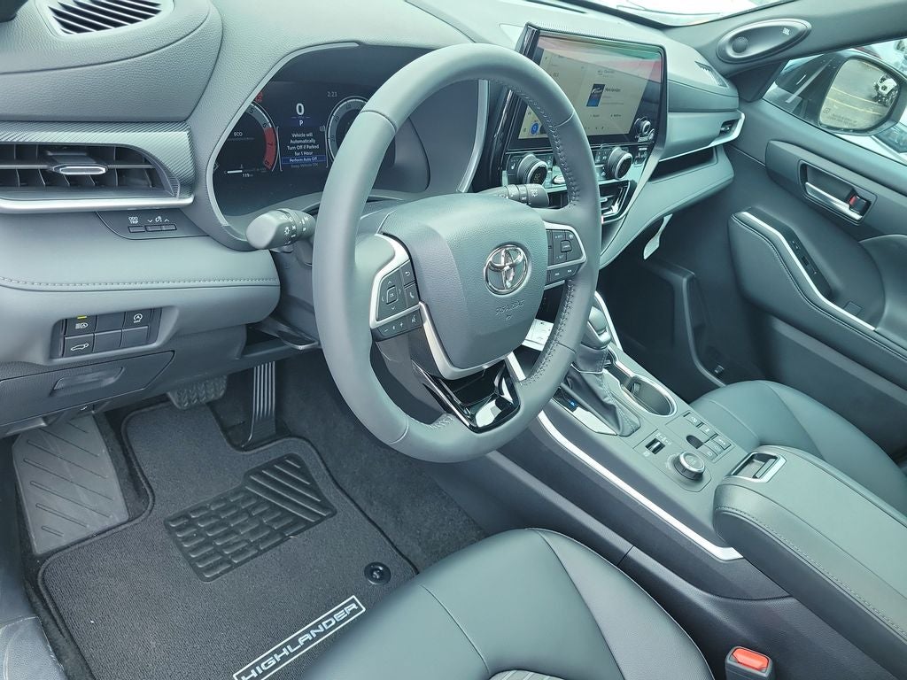 2026 Toyota Highlander XSE