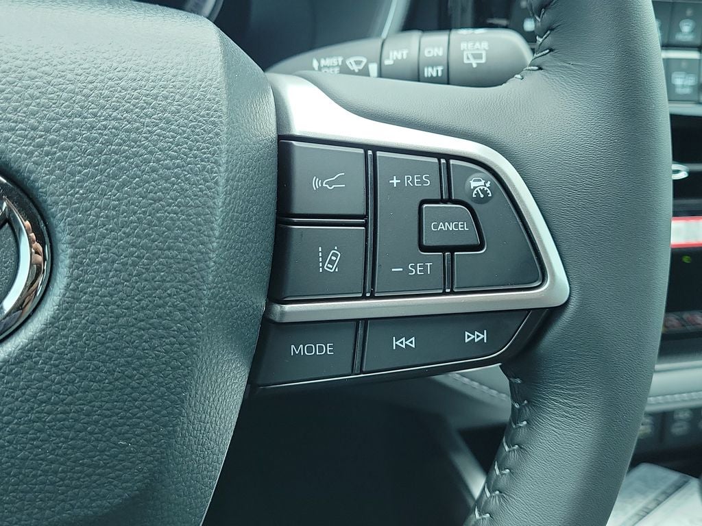 2026 Toyota Highlander XSE