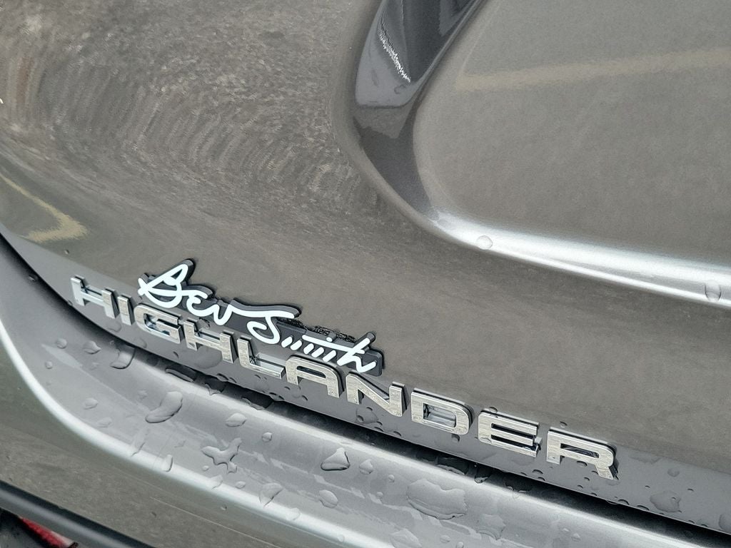 2026 Toyota Highlander XSE